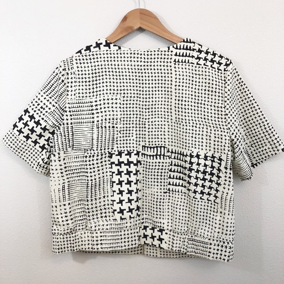 CAbi Houndstooth Coupe Bomber Jacket Short Sleeve - Picture 7 of 7